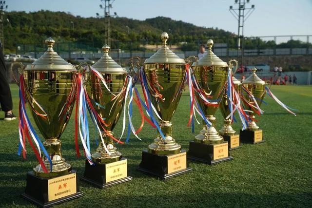 胡金秋24分广厦胜天津 王睿泽29+9青岛胜同曦